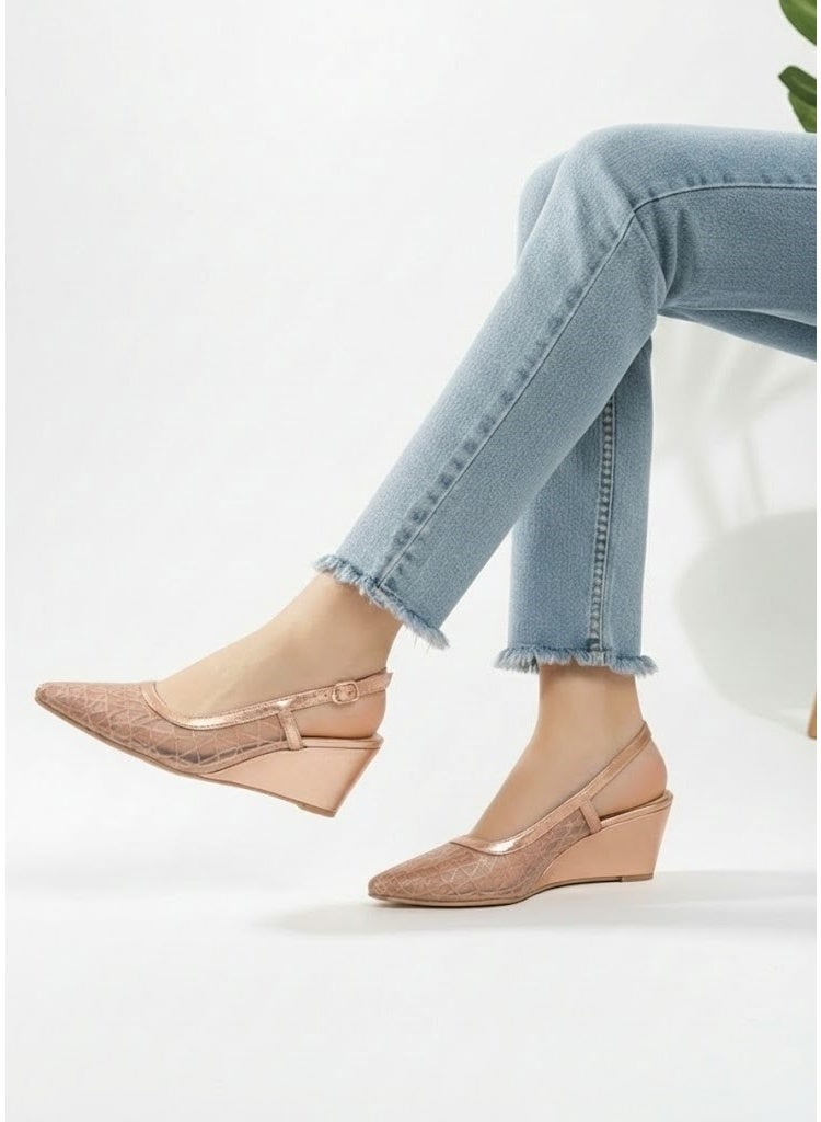 لايف ستيلاش  أحذية ويدج قماش مع جلد W-310 - روز جولد - Image 1